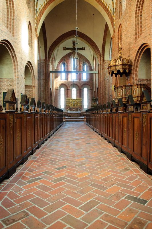  D3C_4988.jpg </br ><small> 2008-10-14 14:01</br >NIKON D300 17mm 1/20s f/4 ISO 800</small>