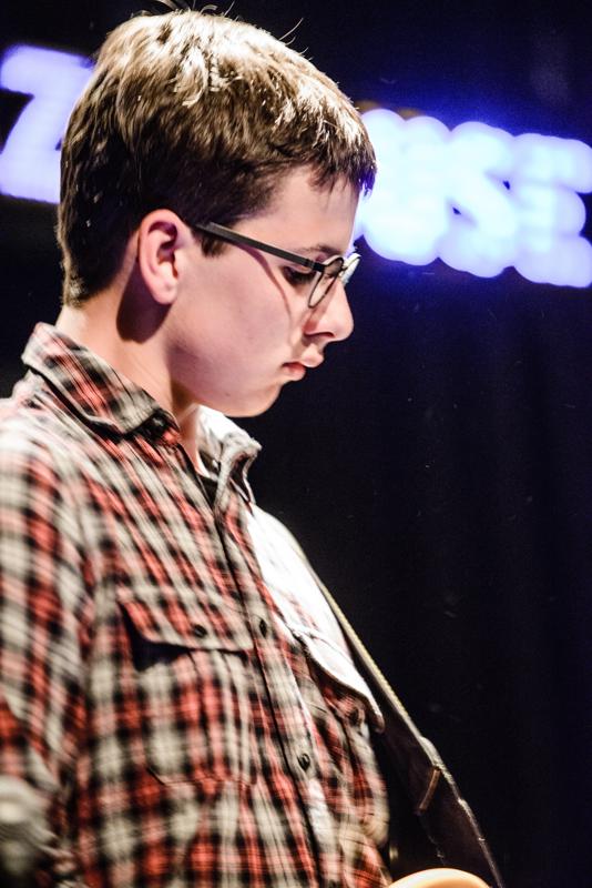  20130430_PB8_4783.JPG </br >Sant Annæ Big Band og MGK hold, Jazzhouse April 2013</br > <small> 2013-04-30 19:06</br >NIKON D800 + 70.0-200.0 mm f/2.8<br /> 180mm 1/13s f/2.8 ISO 6400</small>