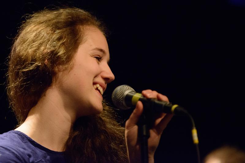  20130430_PB8_4900.JPG </br >Sant Annæ Big Band og MGK hold, Jazzhouse April 2013</br > <small> 2013-04-30 21:08</br >NIKON D800 + 70.0-200.0 mm f/2.8<br /> 200mm 1/80s f/2.8 ISO 6400</small>