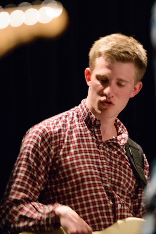  20130430_PB8_4800.JPG </br >Sant Annæ Big Band og MGK hold, Jazzhouse April 2013</br > <small> 2013-04-30 19:19</br >NIKON D800 + 70.0-200.0 mm f/2.8<br /> 200mm 1/30s f/2.8 ISO 6400</small>